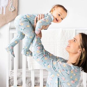 Magnetic Me nursing pajama set in Notting Hill print